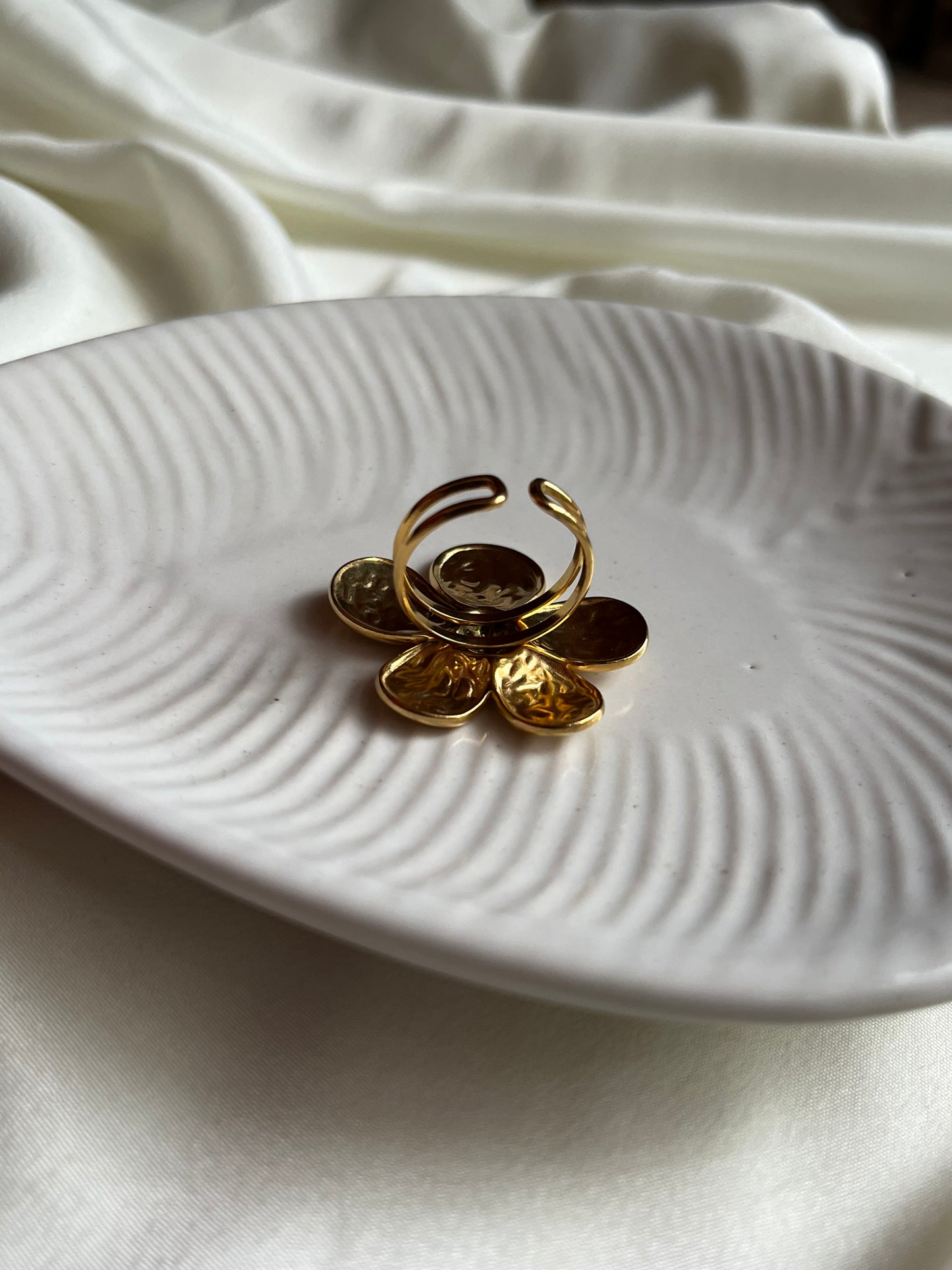 Daisy Ring
