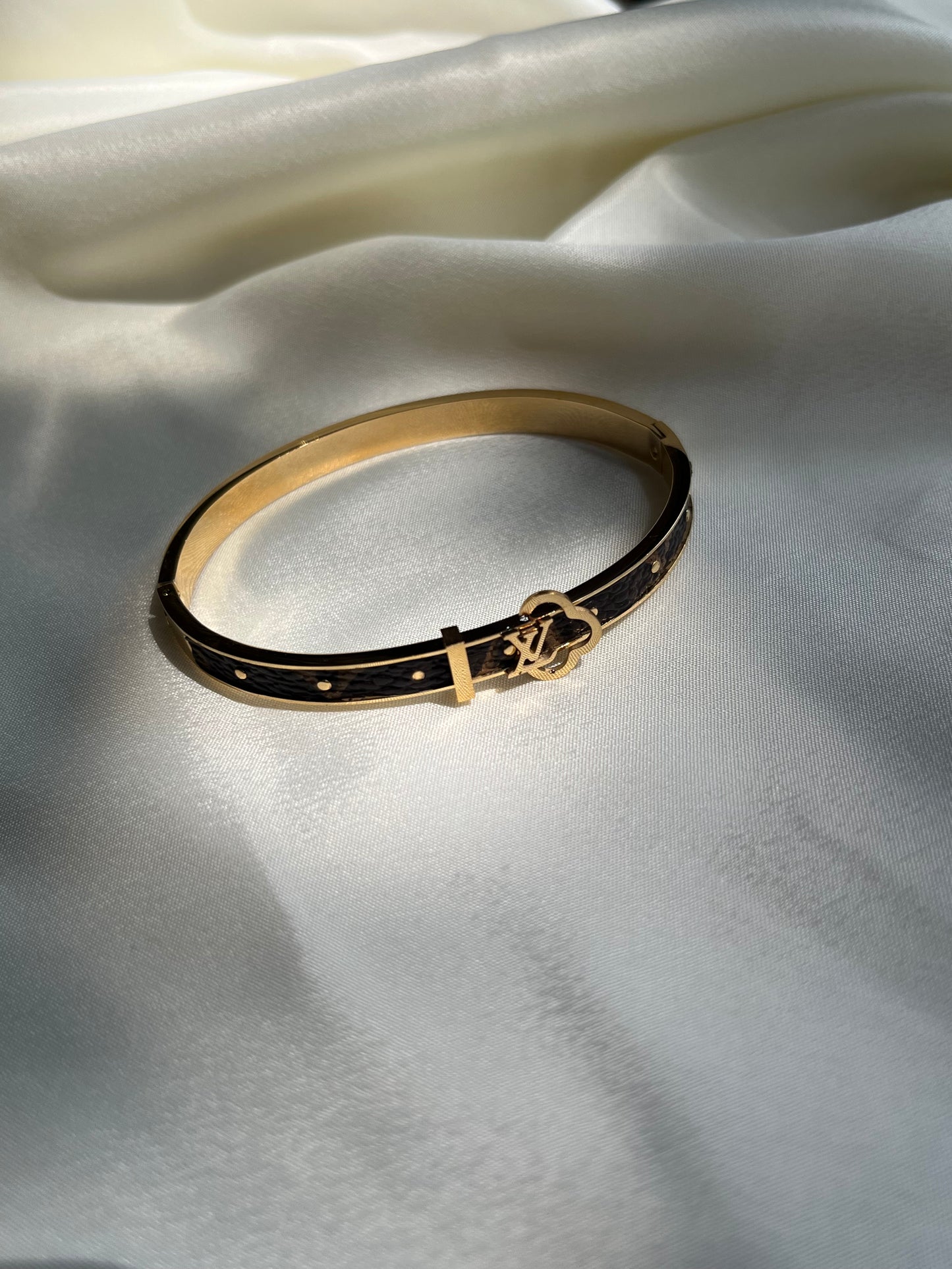 LV band