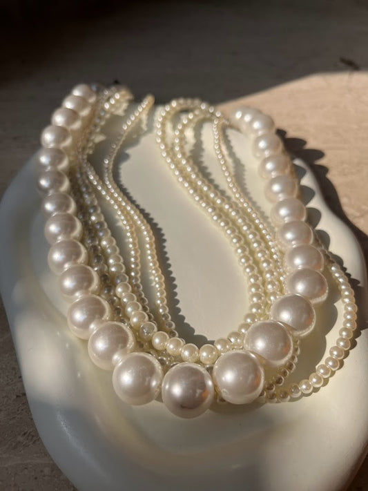 Pearl vintage necklace